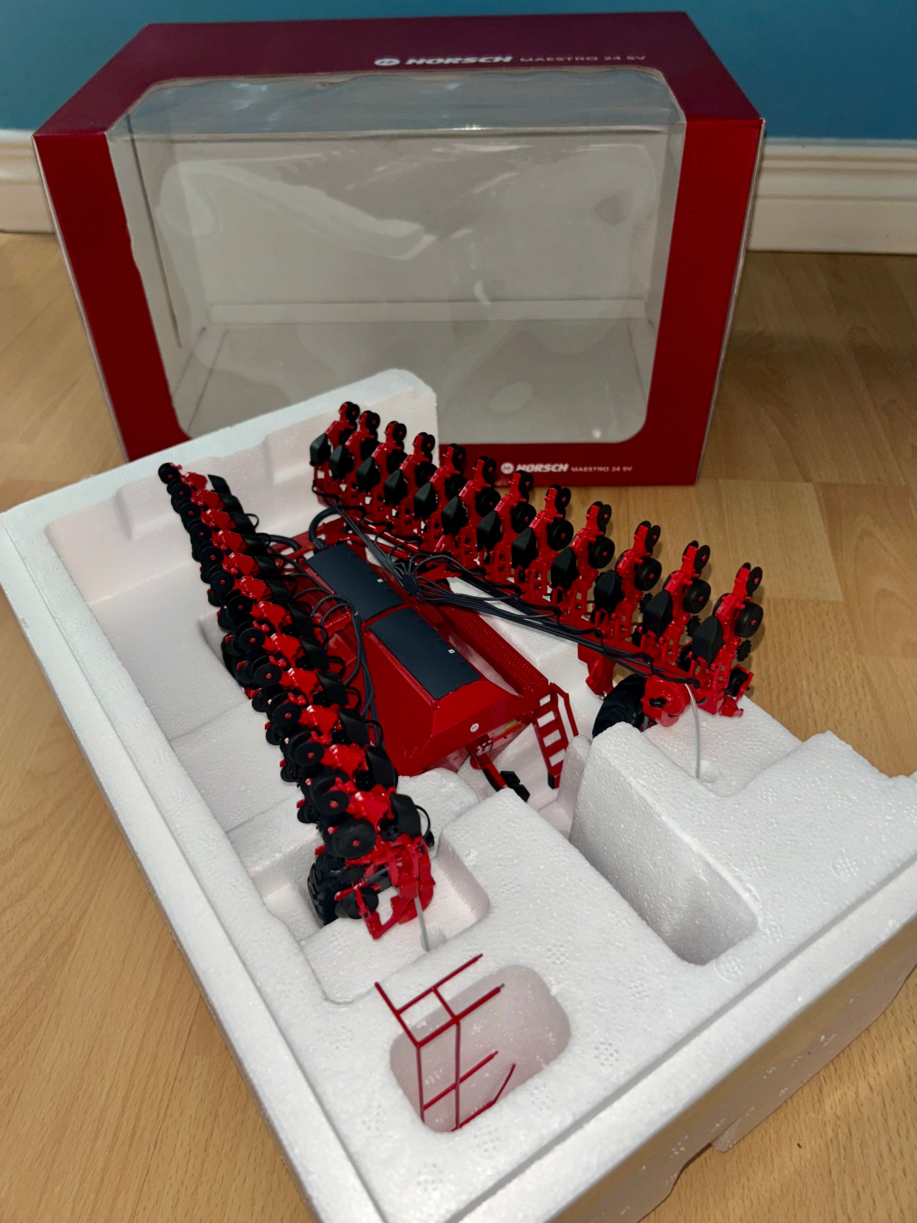 NEW - ROS Horsch Maestro 24 SV trailed seed drill in 1:32 scale. Big drill perfect for any cabinet or display!