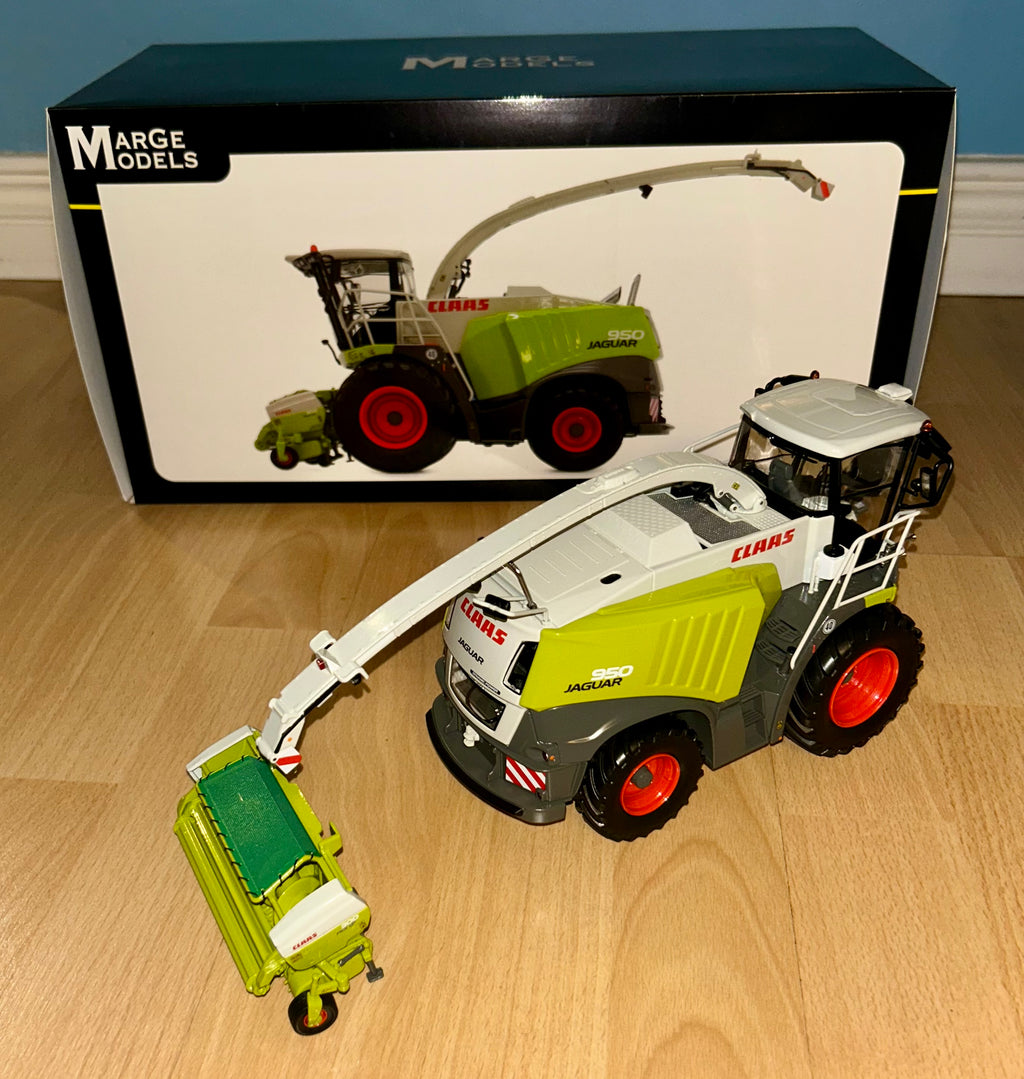 MARGE MODELS CLAAS JAGUAR 950 DYNAMIC POWER PU300 GRASS HEADER 1:32 SCALE
