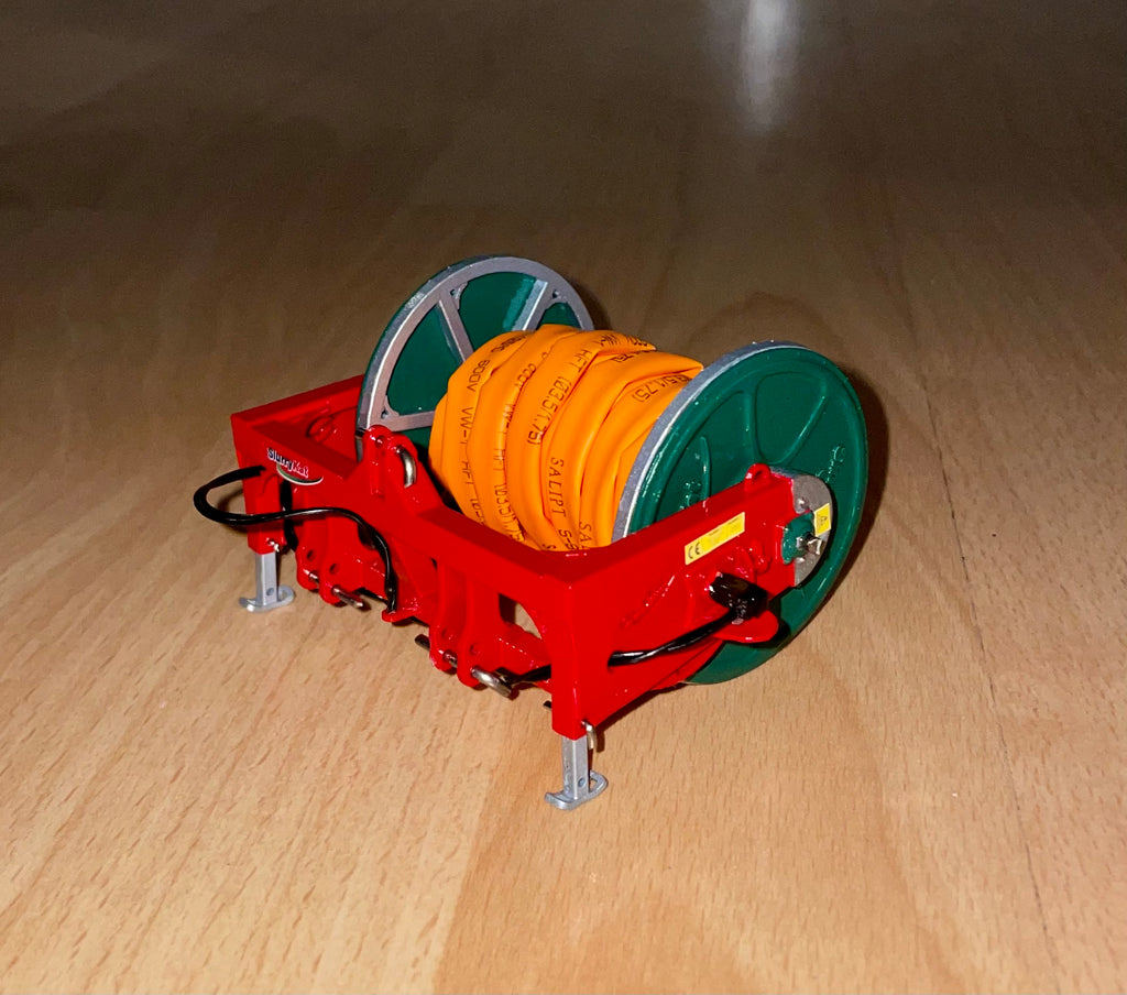 Scratchbuilt 1000m umbilical Front Reeler 1:32 Scale