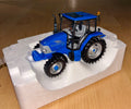 Universal Hobbies 1:32 Scale McCormick CX105 Tractor