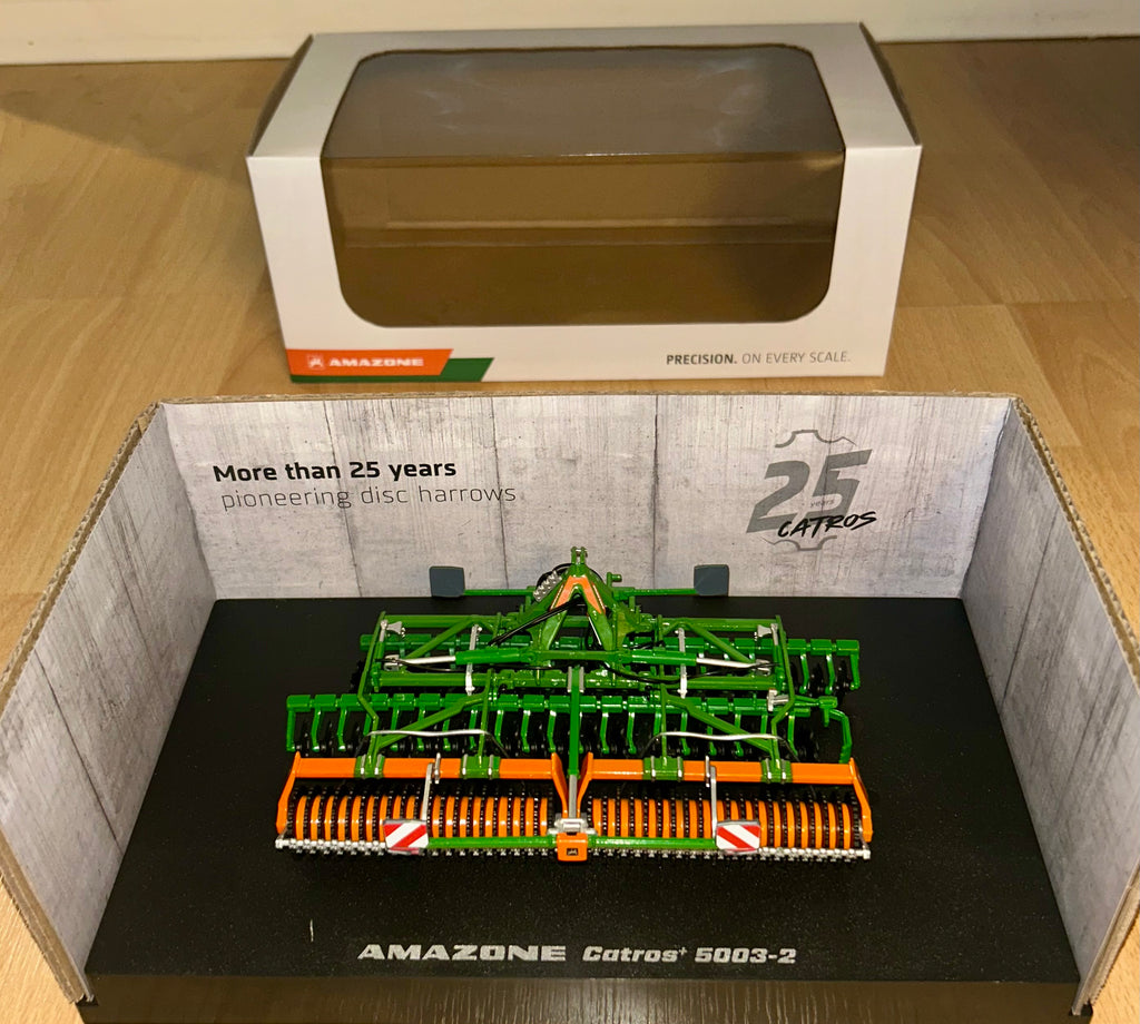 UNIVERSAL HOBBIES AMAZONE CATROS 5003-2 CULTIVATOR 1:32 SCALE
