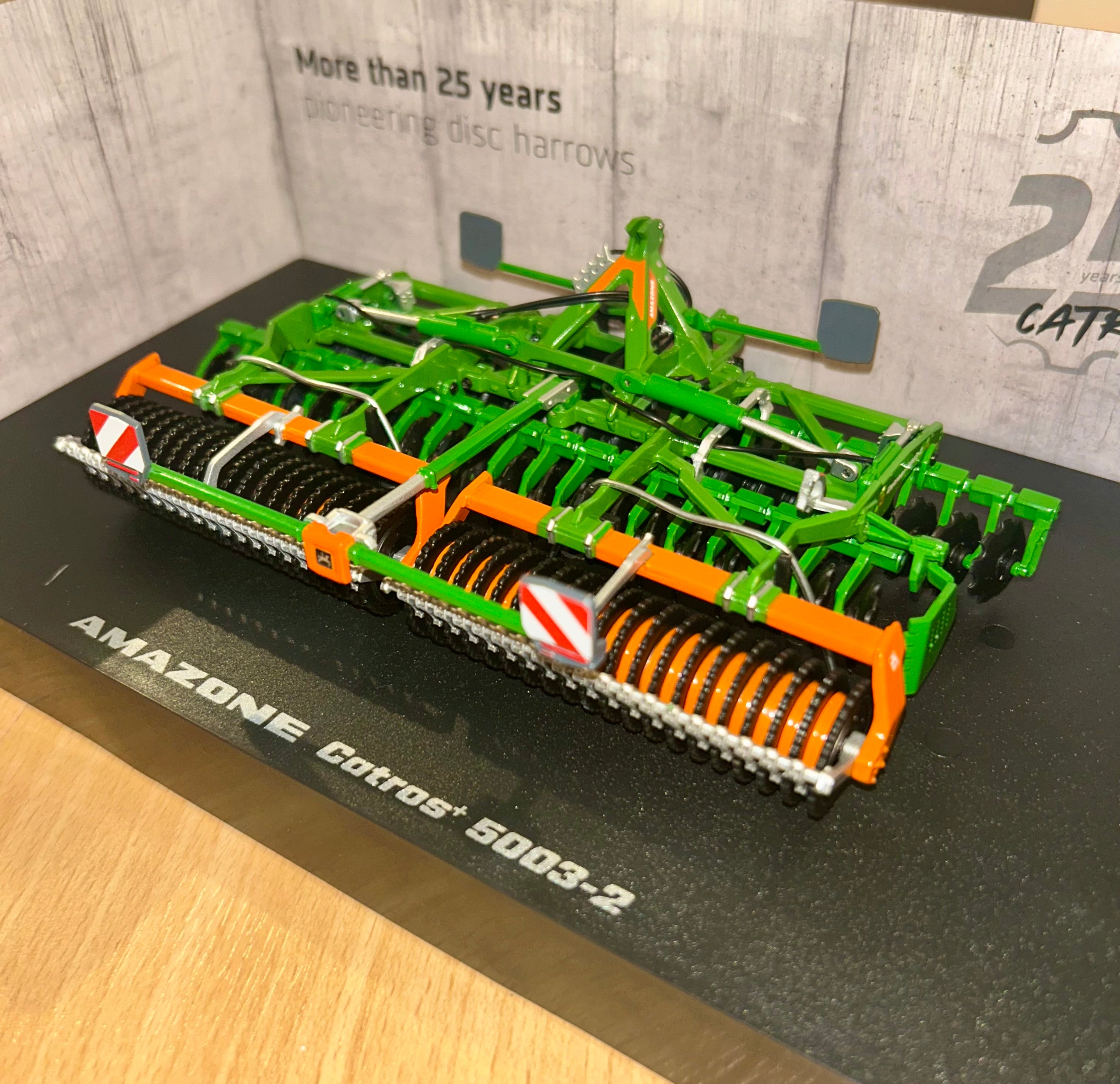 UNIVERSAL HOBBIES AMAZONE CATROS 5003-2 CULTIVATOR 1:32 SCALE