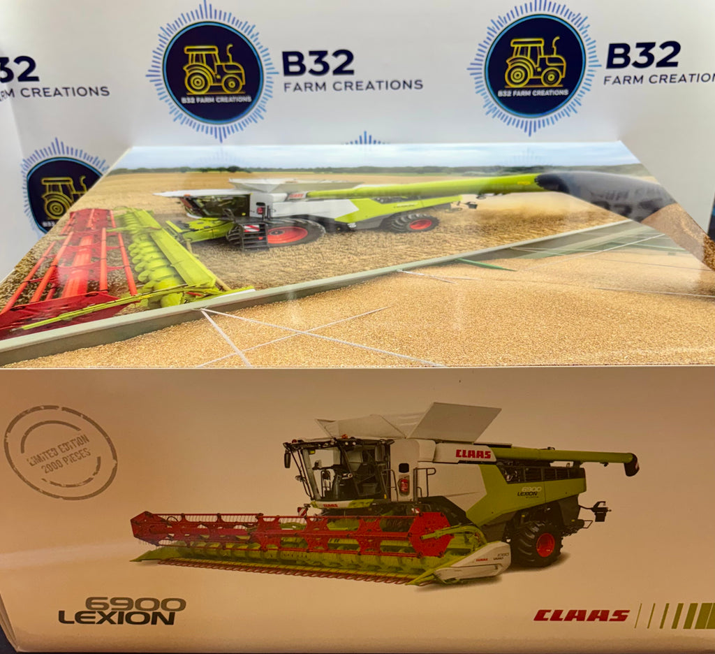 MARGE MODELS 1:32 SCALE CLAAS LEXION 6900 WITH HEADER AND TRAILER