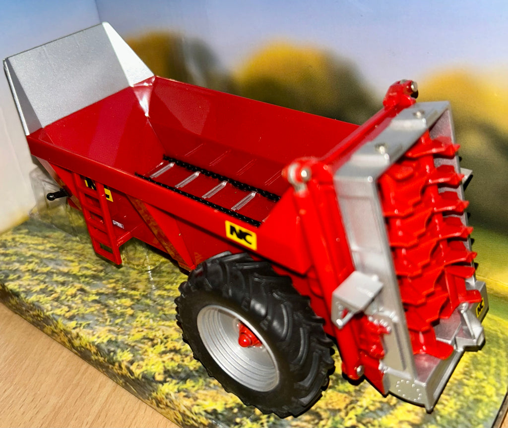 Britains NC Muck Spreader 1:32 Scale