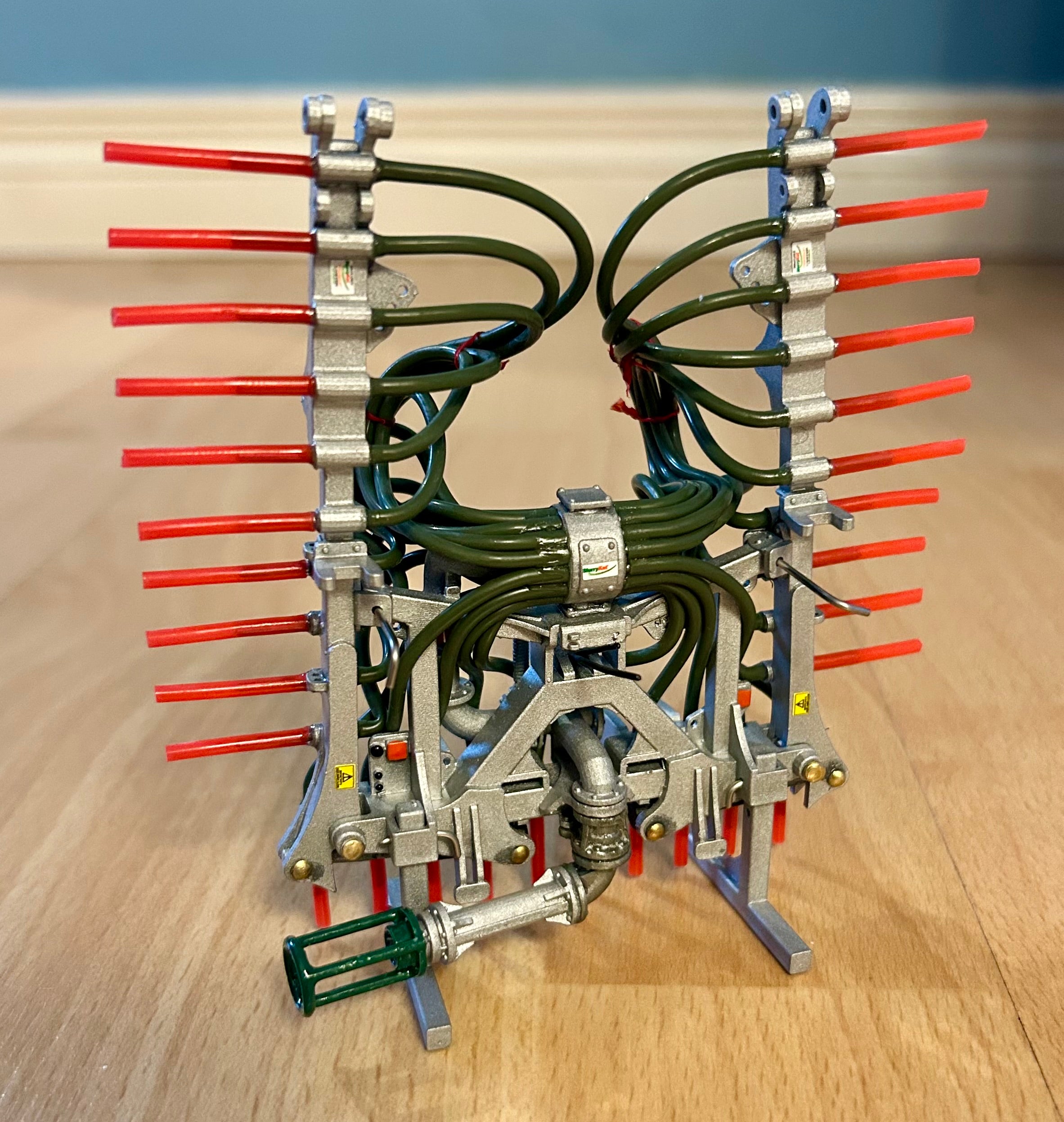 Scratchbuilt 7.5m Dribble Bar 1:32 Scale