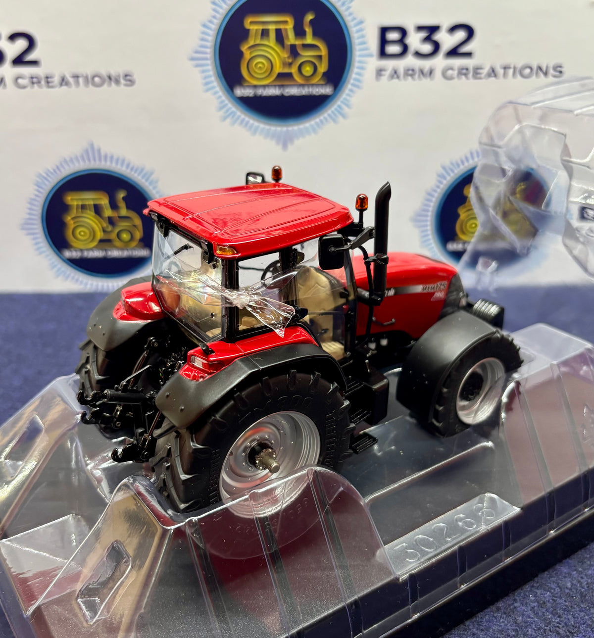 ROS 1:32 SCALE CASE IH MXM 175 PRO COMPLETE WITH FRONT WEIGHT