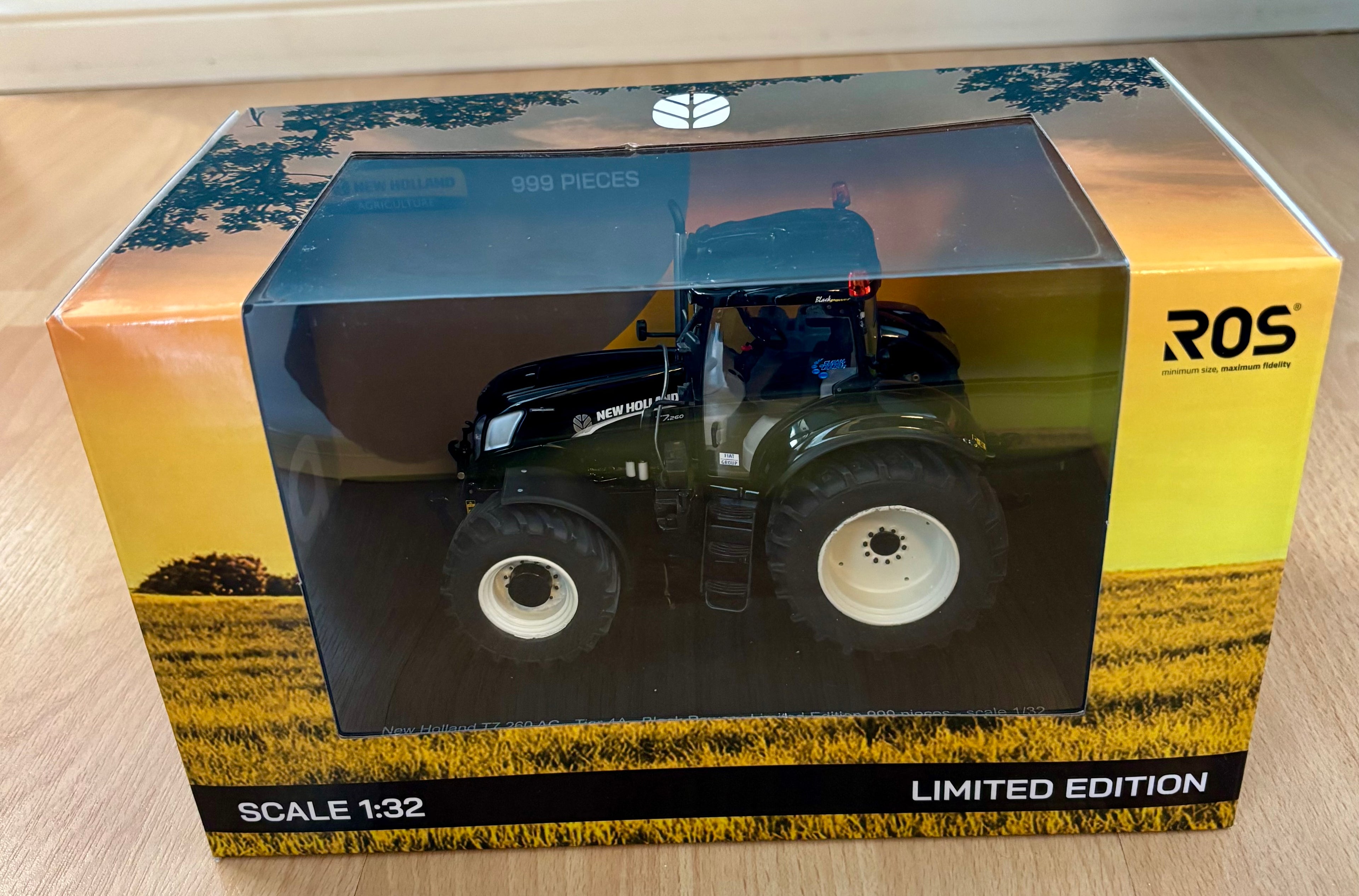 ROS New Holland T7.260 - Black Limited Edition 1:32 Scale - Rubber Wheels Added