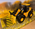 CUSTOMISED BRITAINS 1:32 JCB 419S AGRI WHEELED LOADER + JOHNSTON BUCKRAKE