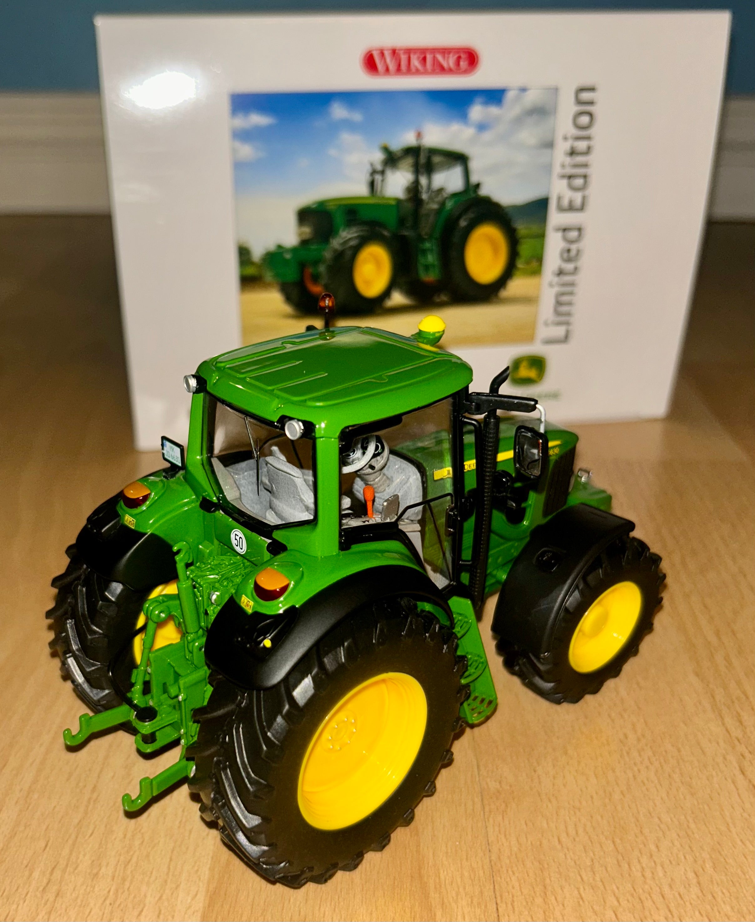 Wiking John Deere 6630 1:32 Scale Limited Edition