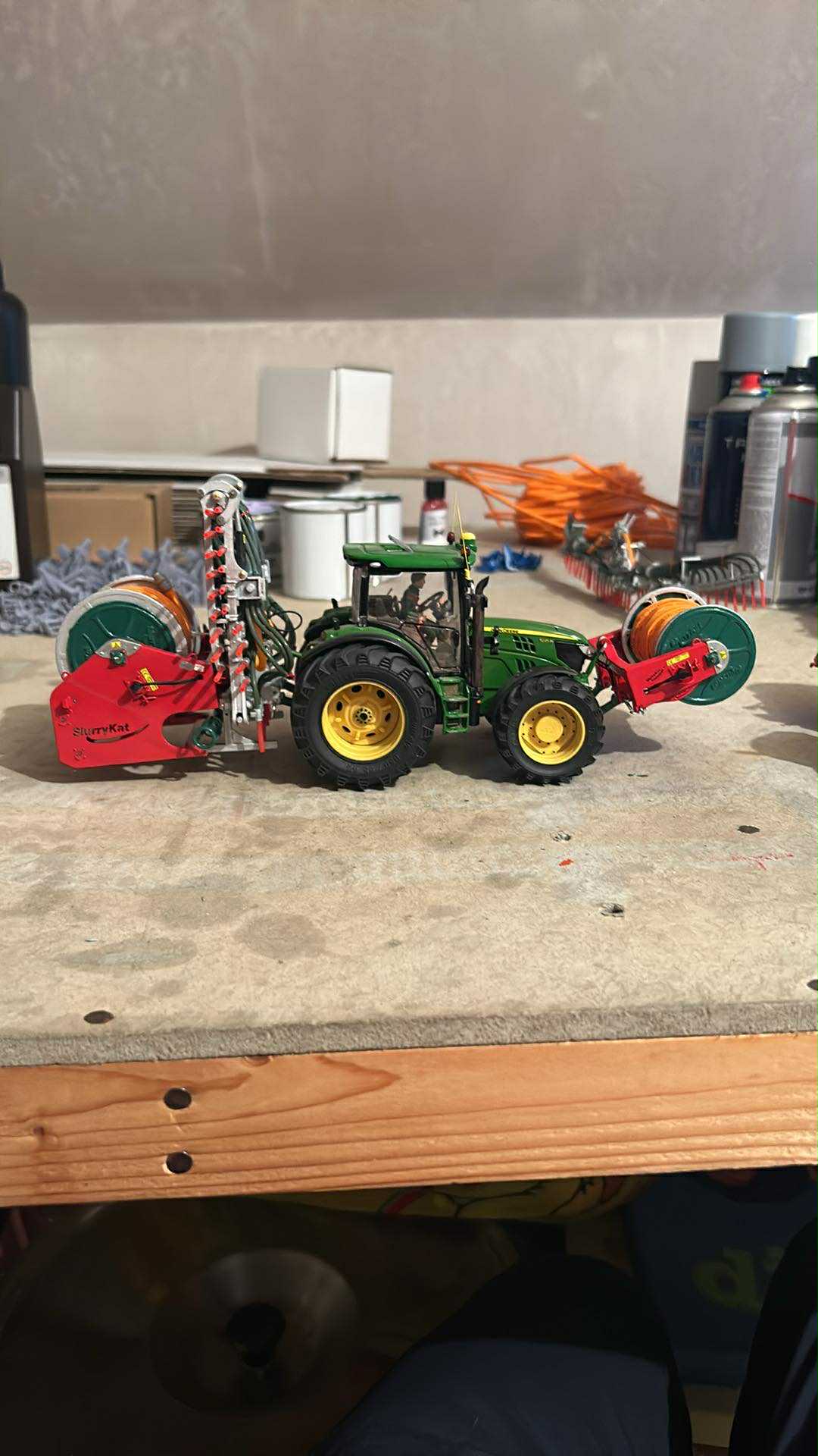 Scratchbuilt 1200m umbilical Rear Reeler 1:32 Scale