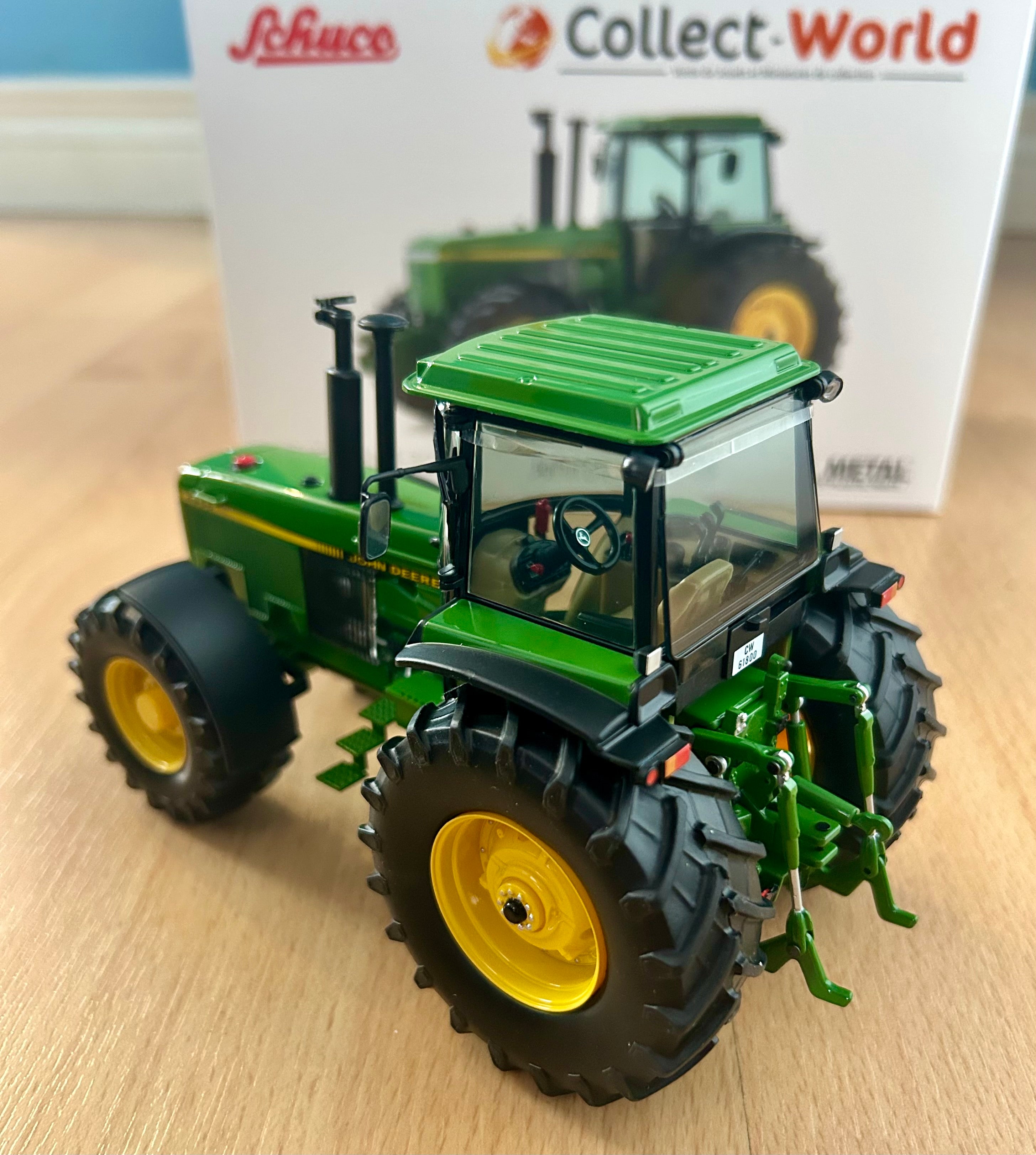 SCHUCO 1:32 SCALE JOHN DEERE 4955 TRACTOR - LIMITED EDITION