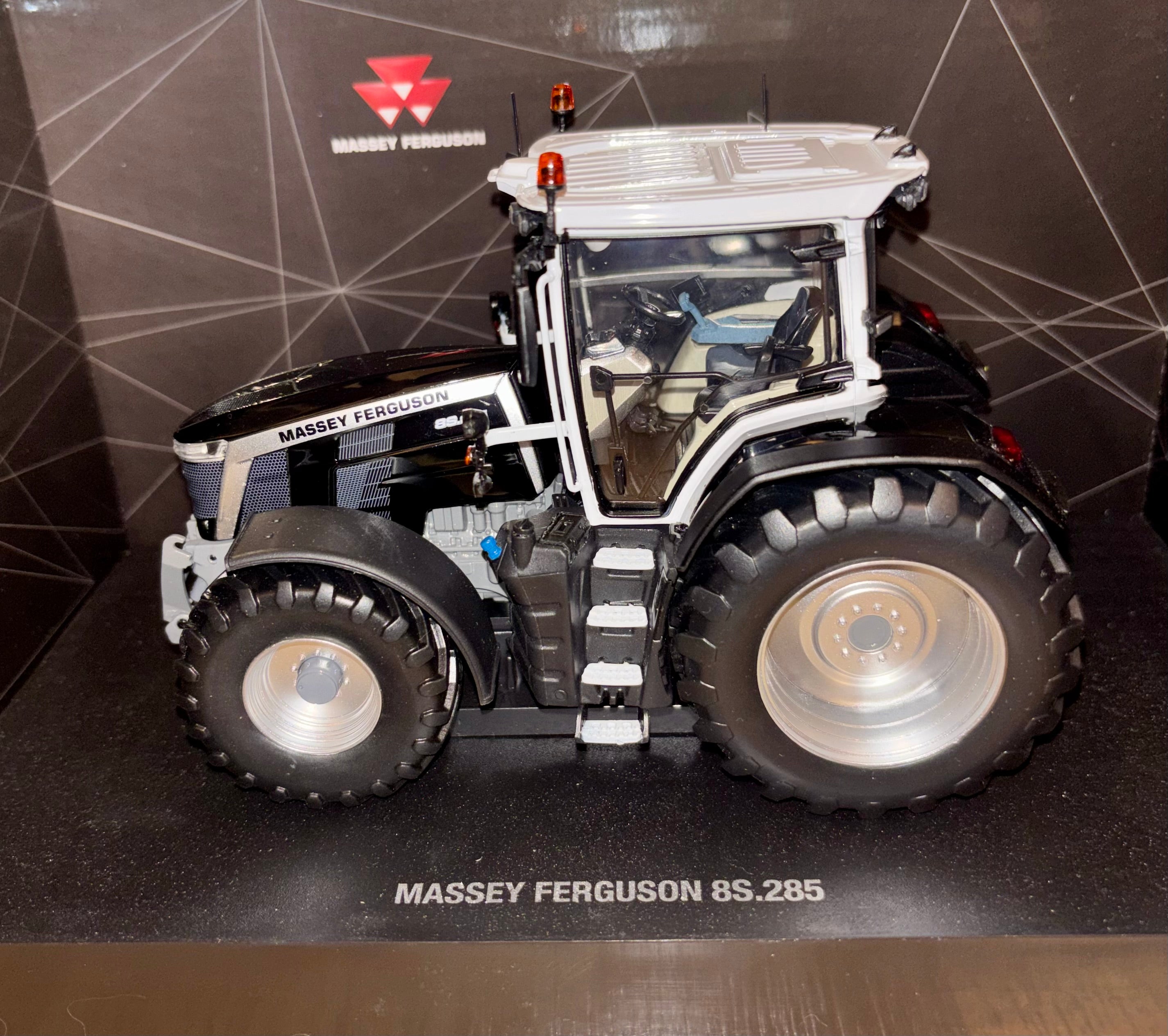Universal Hobbies Massey Ferguson 8s.285 Black Edition 1:32 Scale Tractor