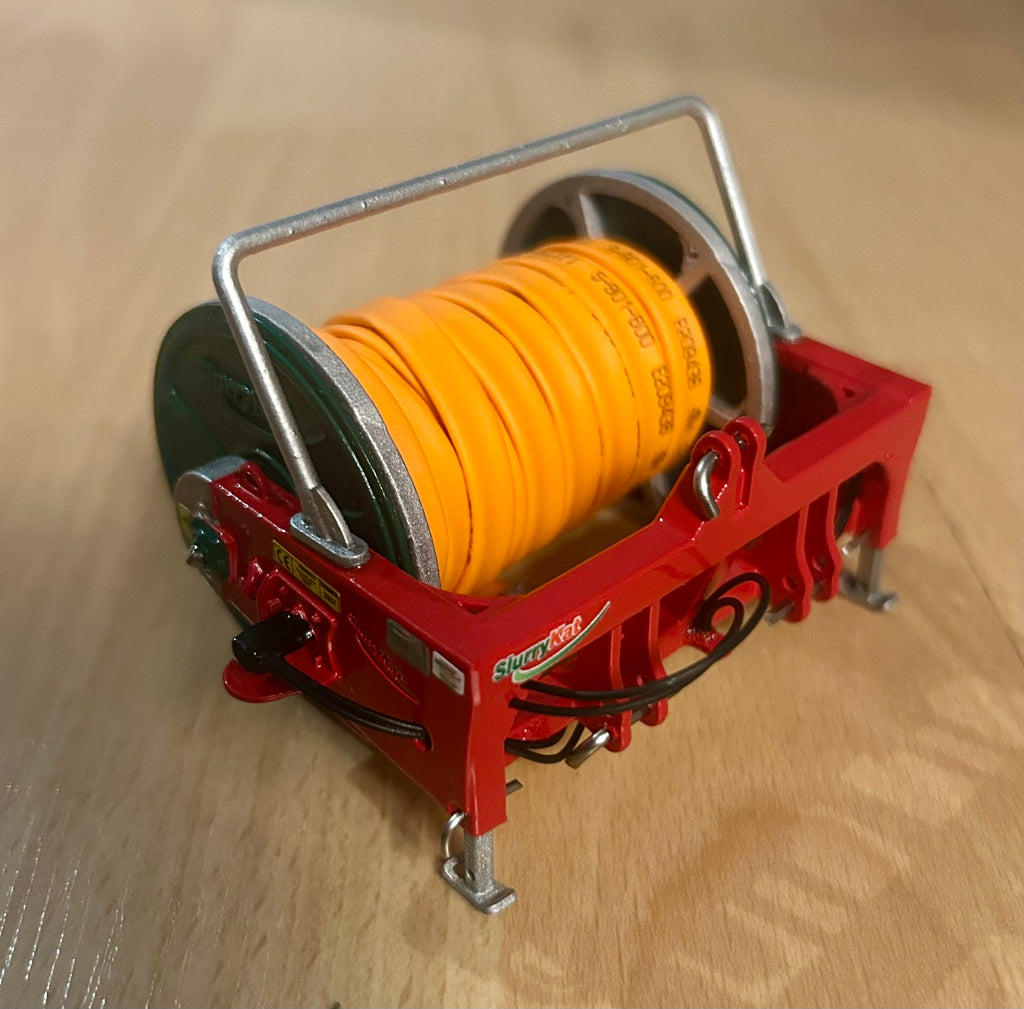 Galvanised Crash Bar - For 1000m Front Reeler 1:32 Scale