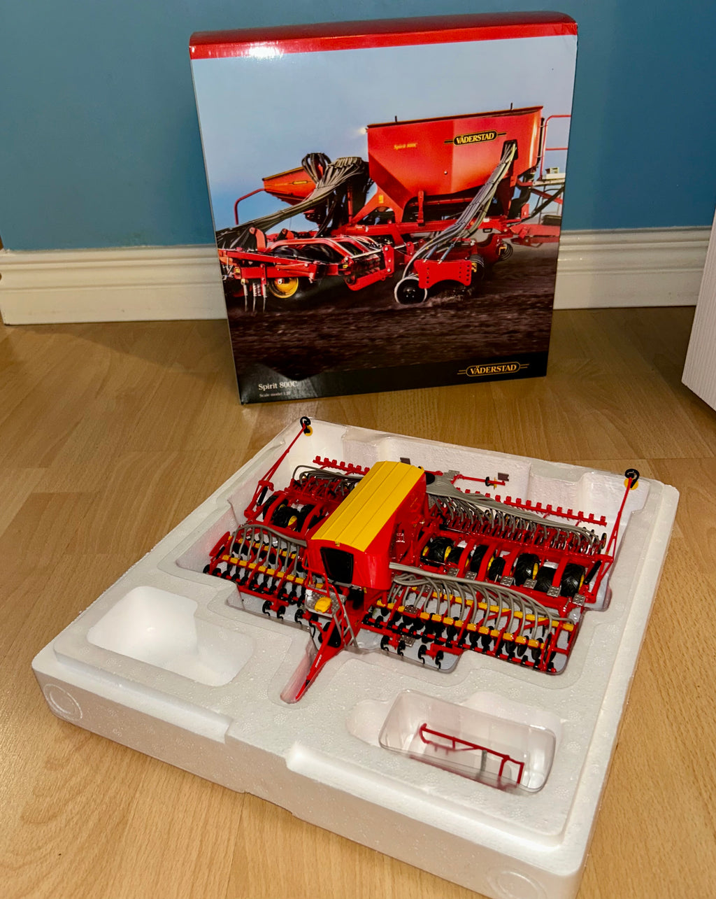 ROS 1:32 SCALE VADERSTAD SPIRIT 800C DRILL