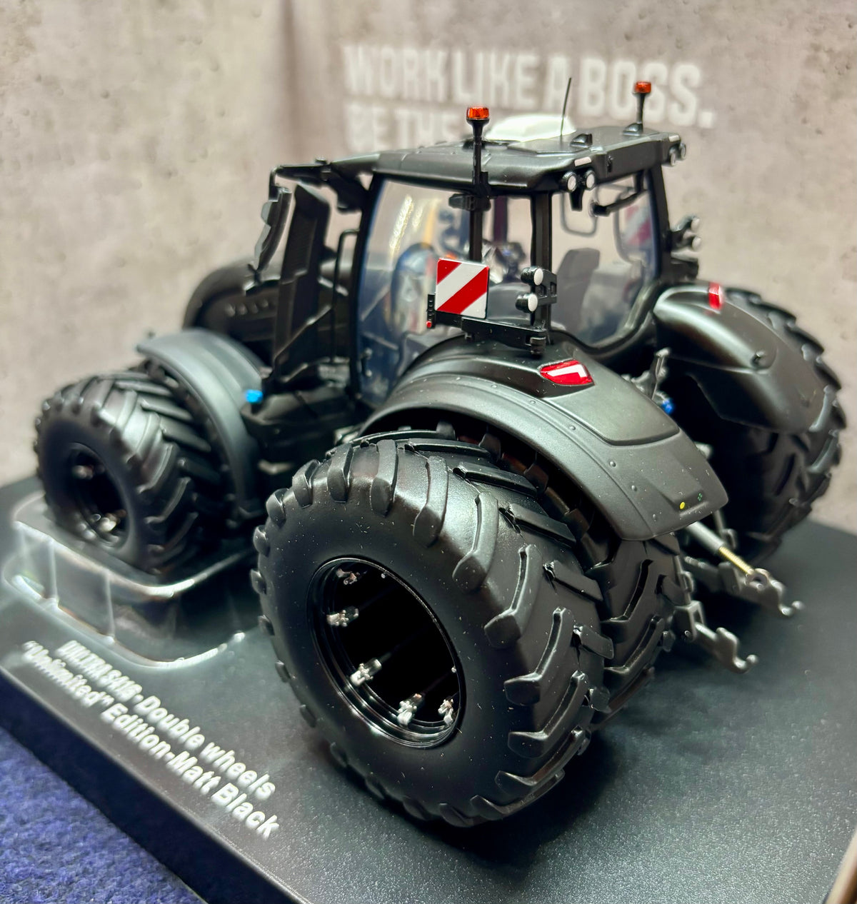 UNIVERSAL HOBBIES 1:32 SCALE VALTRA S416 UNLIMITED MATT BLACK EDITION