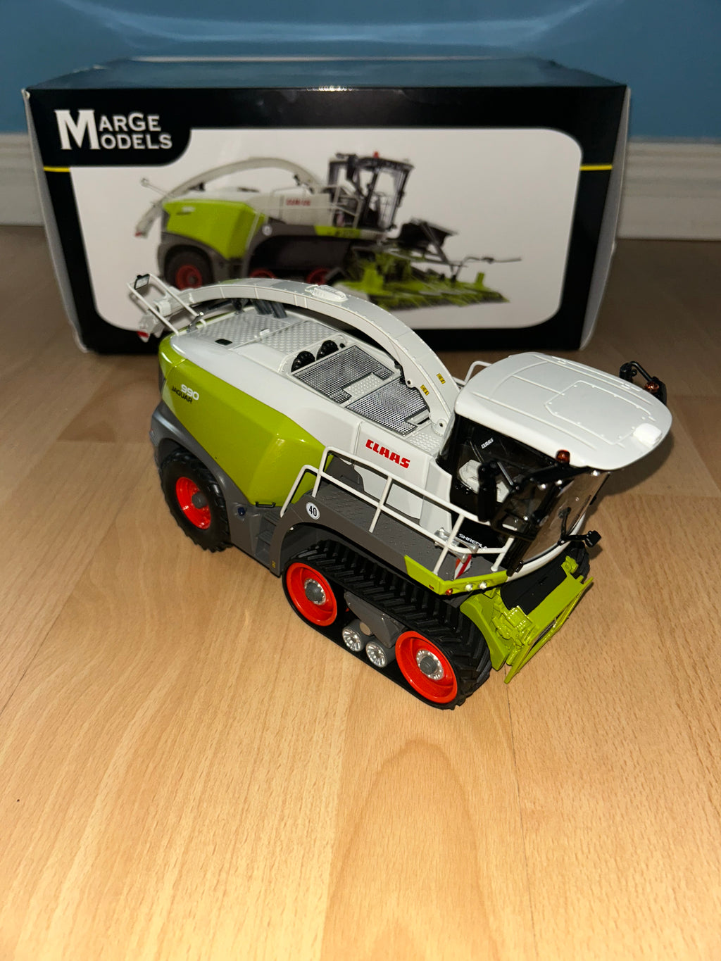 Marge Models Claas Jaguar 990 Terra Track Forage harvester 1:32 Scale