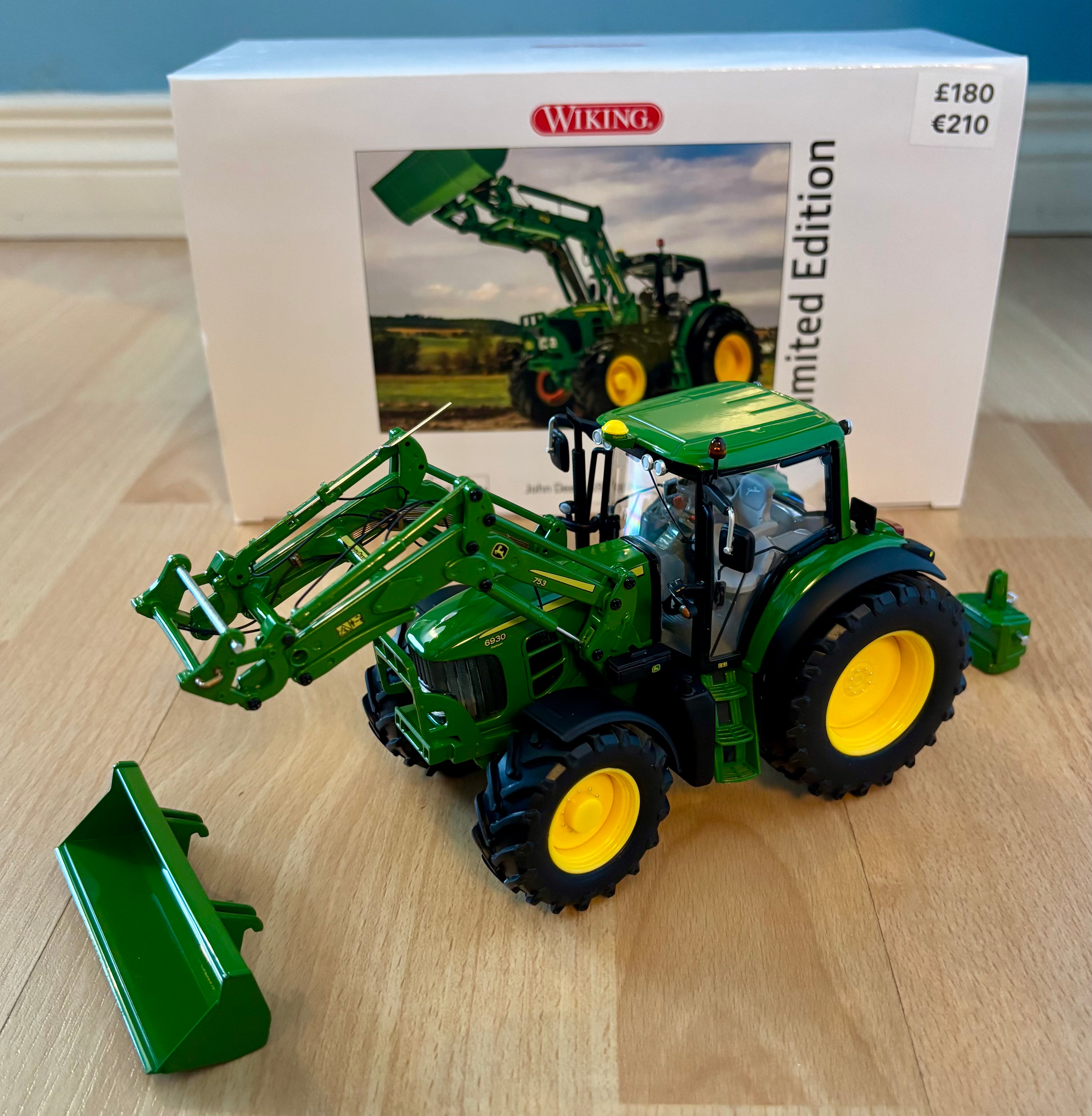 Wiking John Deere 6930 With Front Loader 1:32 Scale Limited Edition
