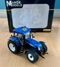 Marge Models New Holland T7550 Tractor In 1:32 Scale - Sunroof Opened