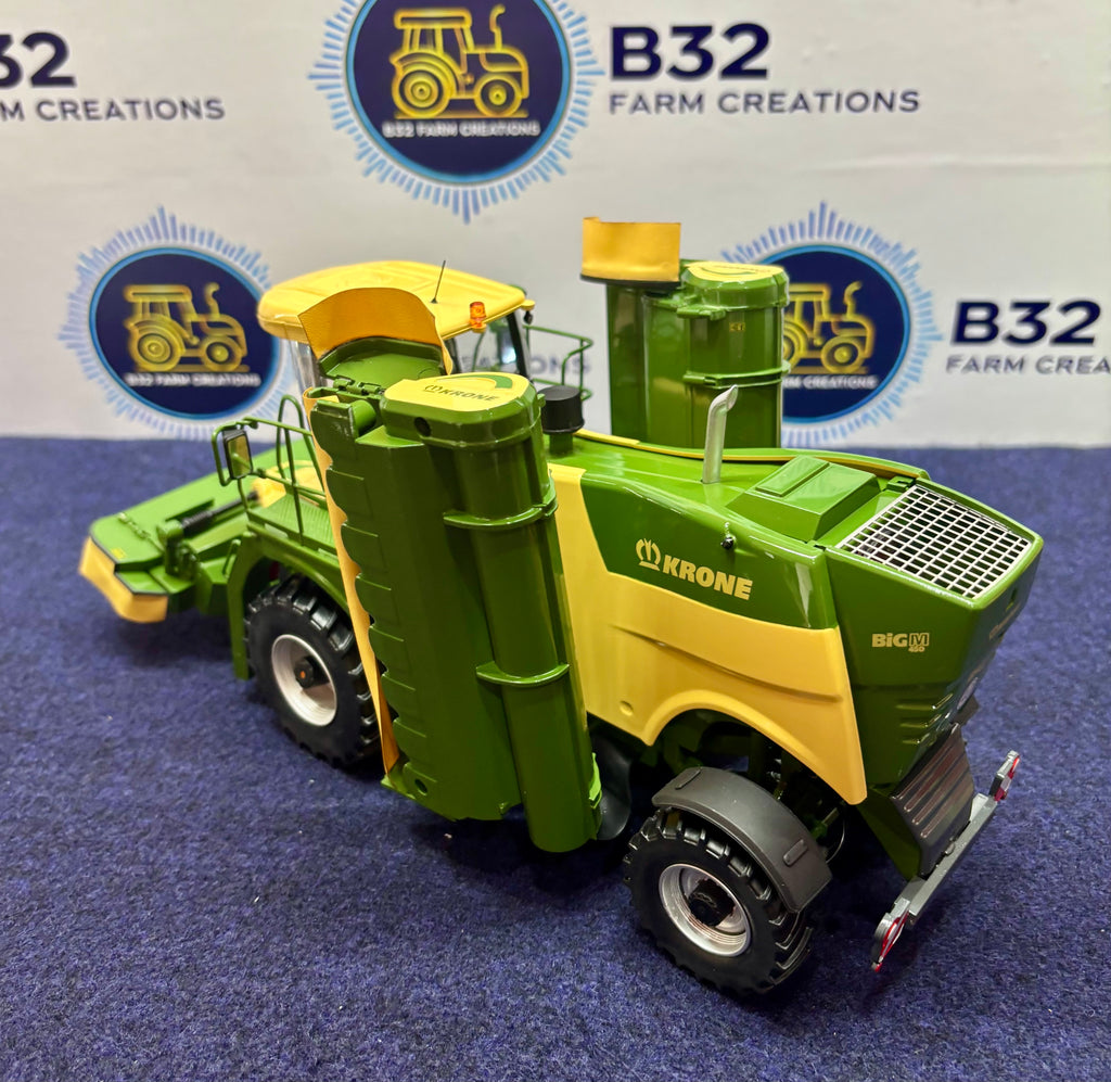 KRONE BIG M 450 1:32 Scale Model