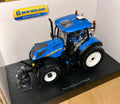 UNIVERSAL HOBBIES NEW HOLLAND T7.165S 1:32 SCALE