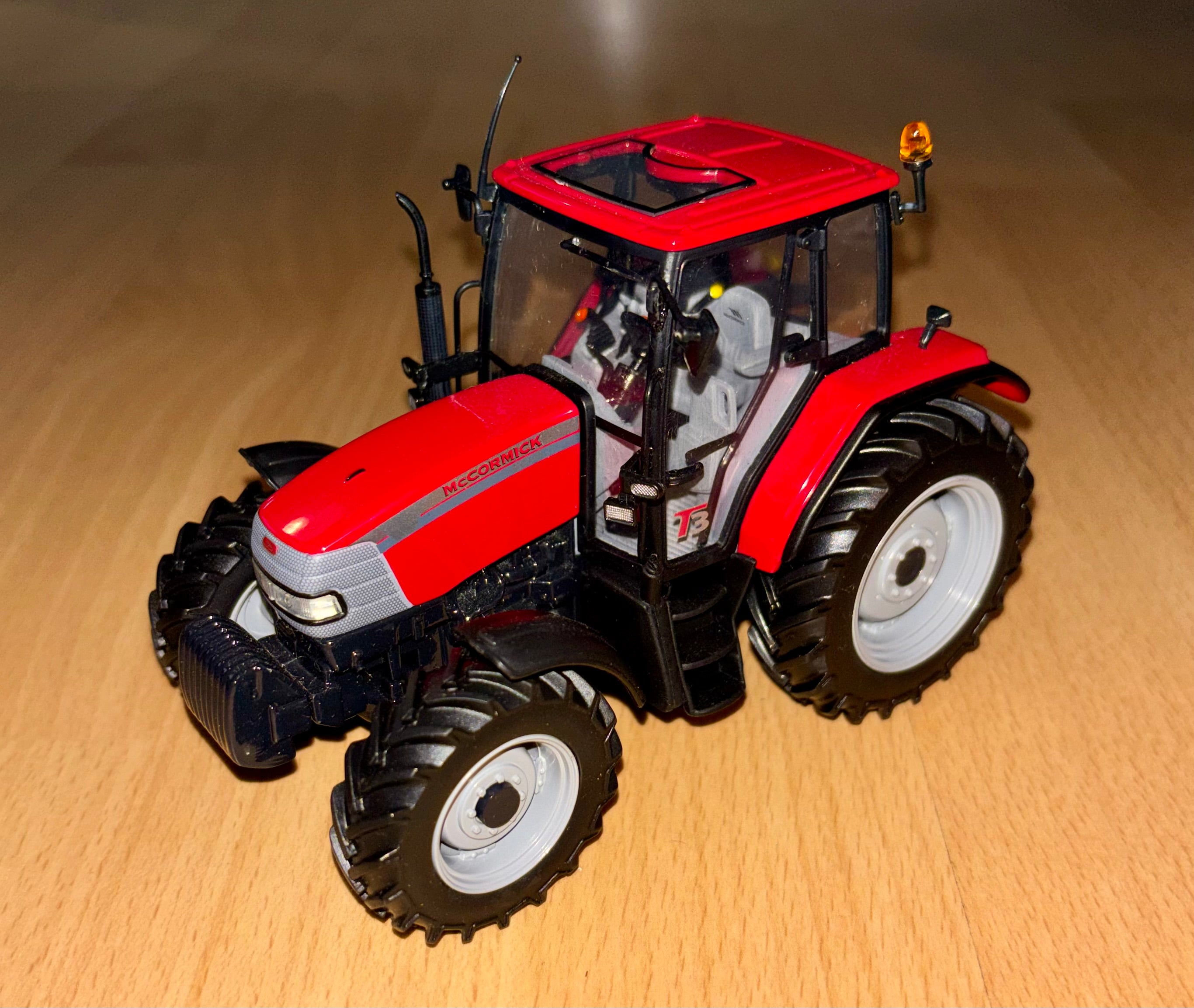 Universal Hobbies 1:32 Scale McCormick MC130 T3 Tractor