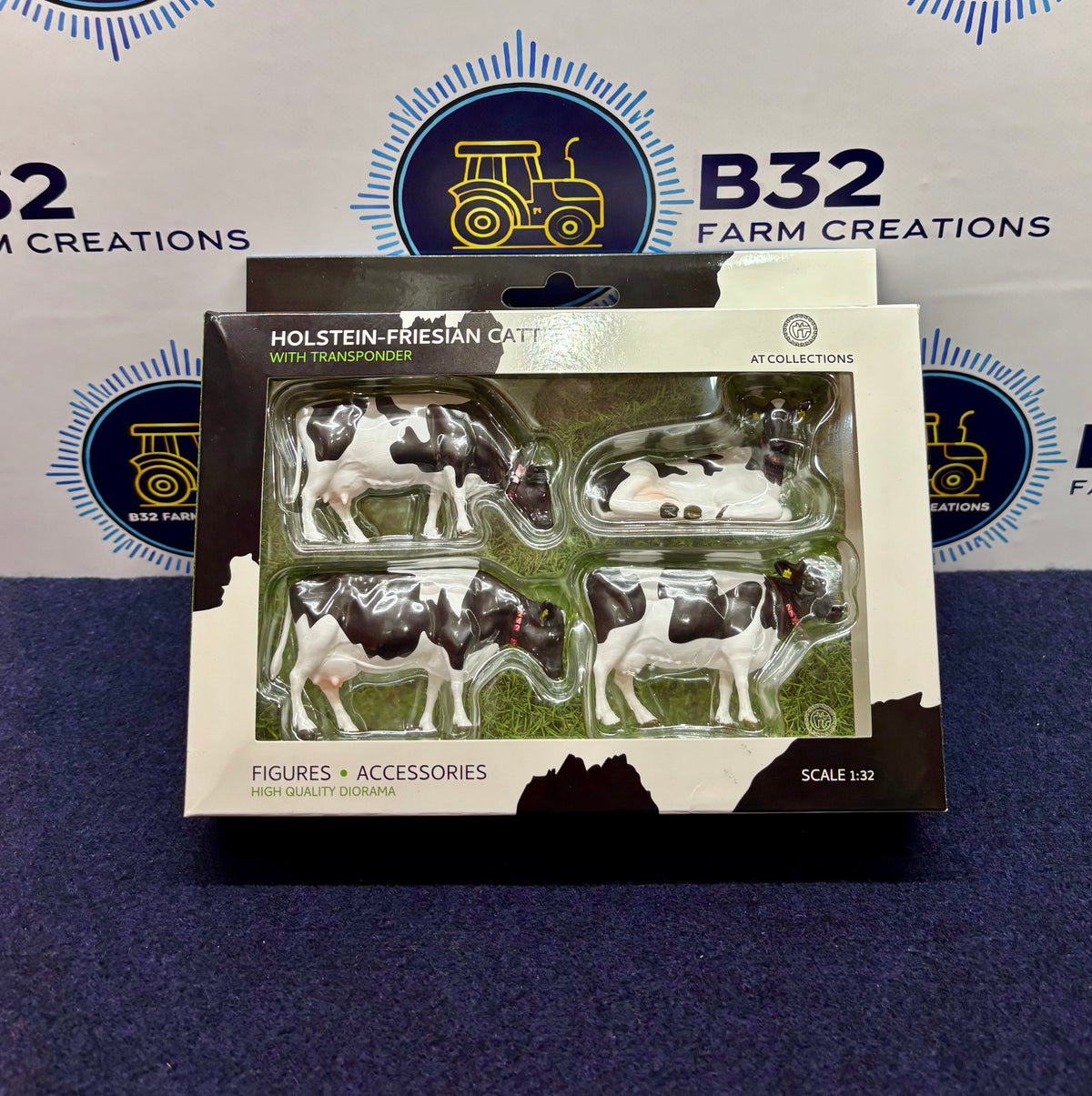 AT COLLECTIONS 1:32 SCALE HOLSTEIN FRIESIAN CATTLE WITH ROBOT TRANSPONDERS