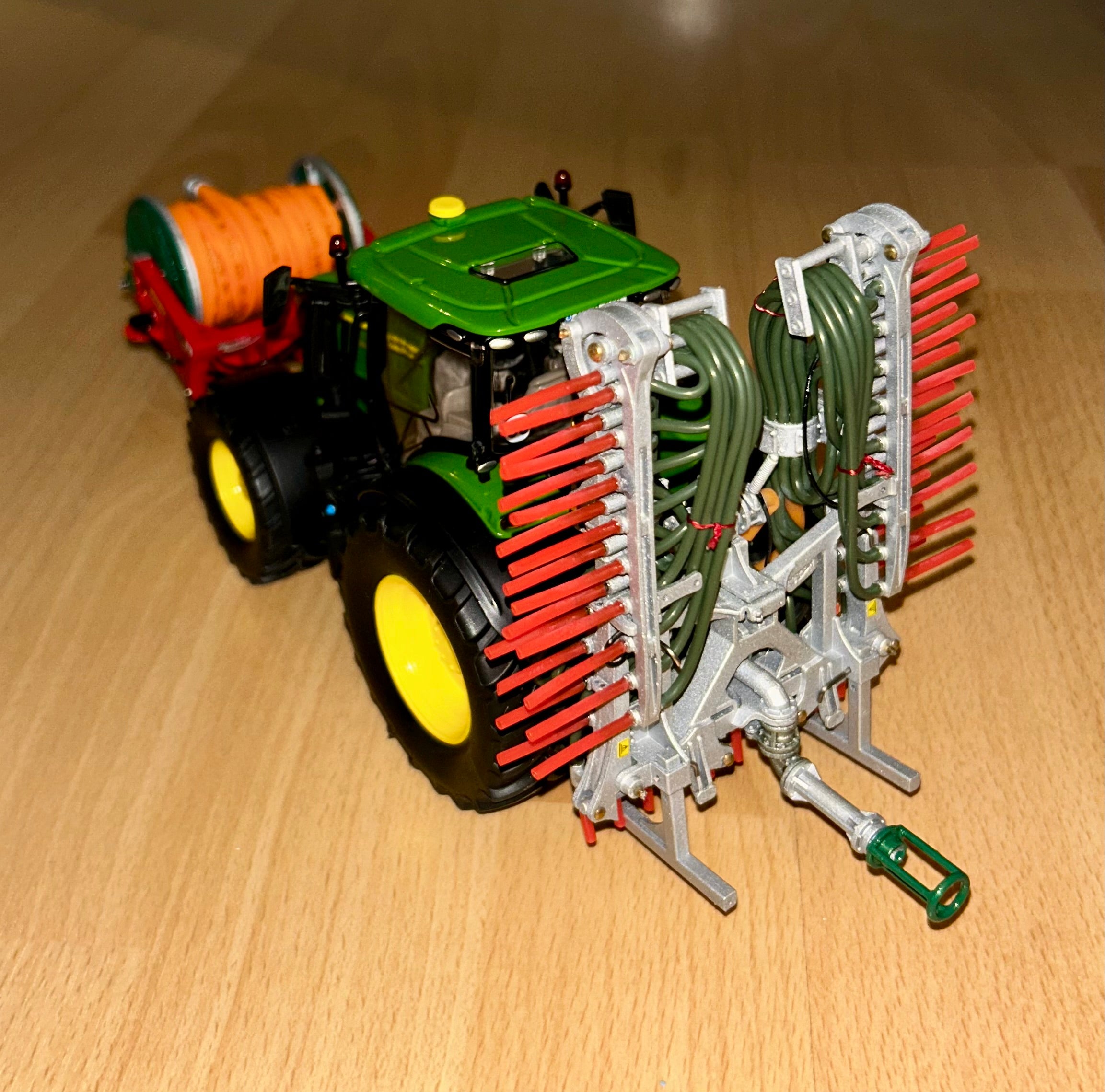 Scratchbuilt 12m Dribble Bar 1:32 Scale