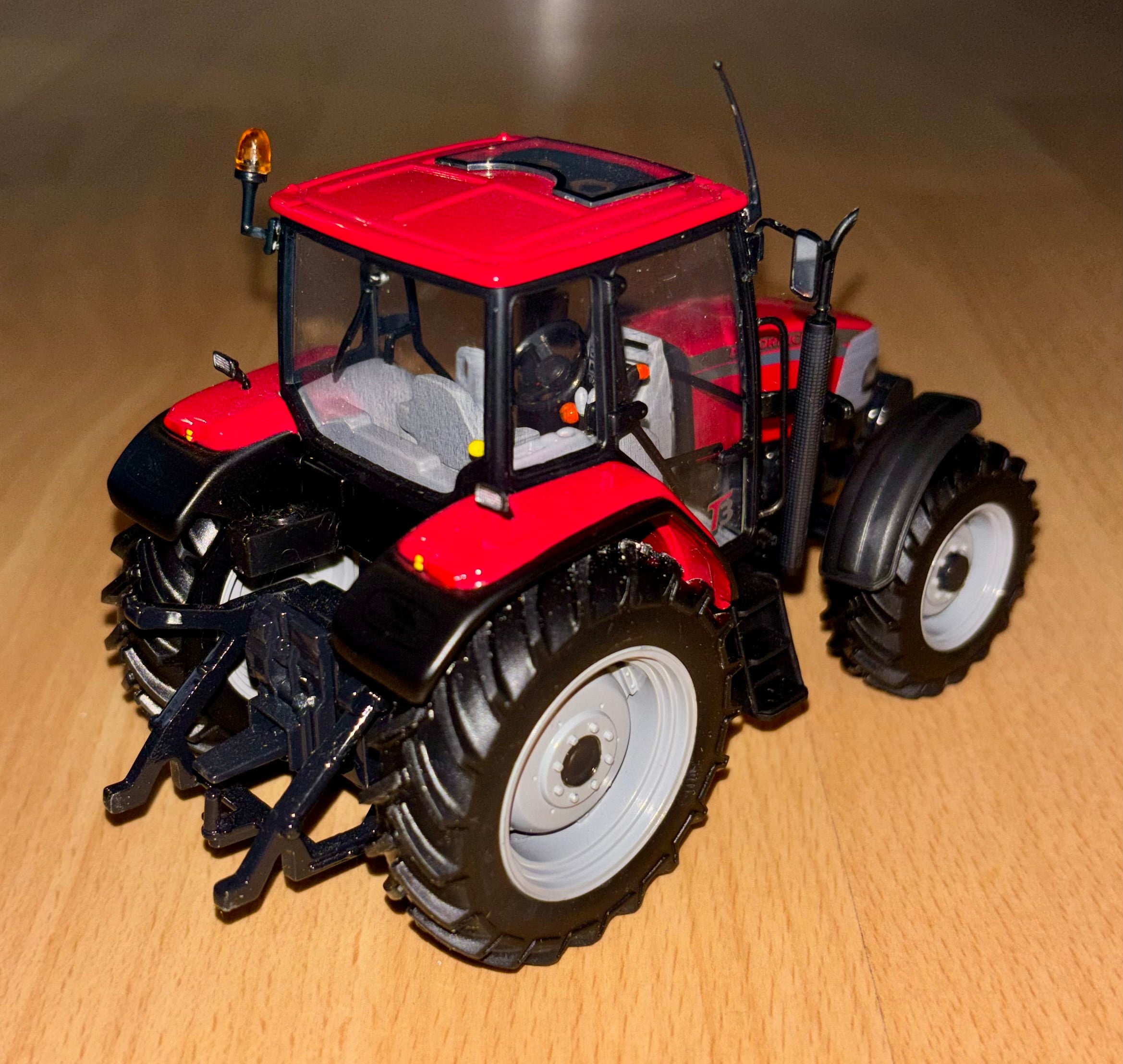 Universal Hobbies 1:32 Scale McCormick MC130 T3 Tractor
